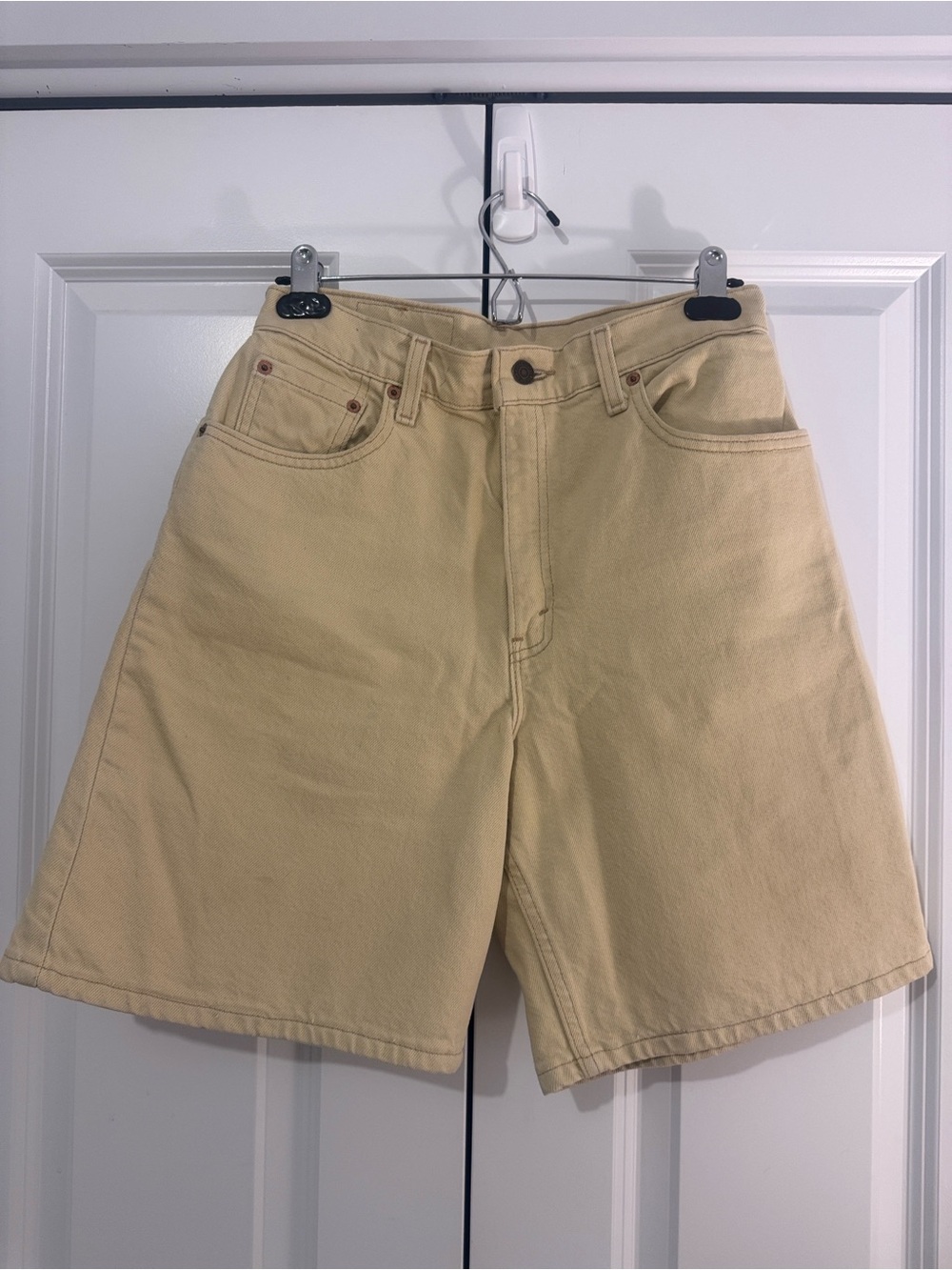 Vintage Levi's Butter Yellow High-Rise Denim Shorts 90’s